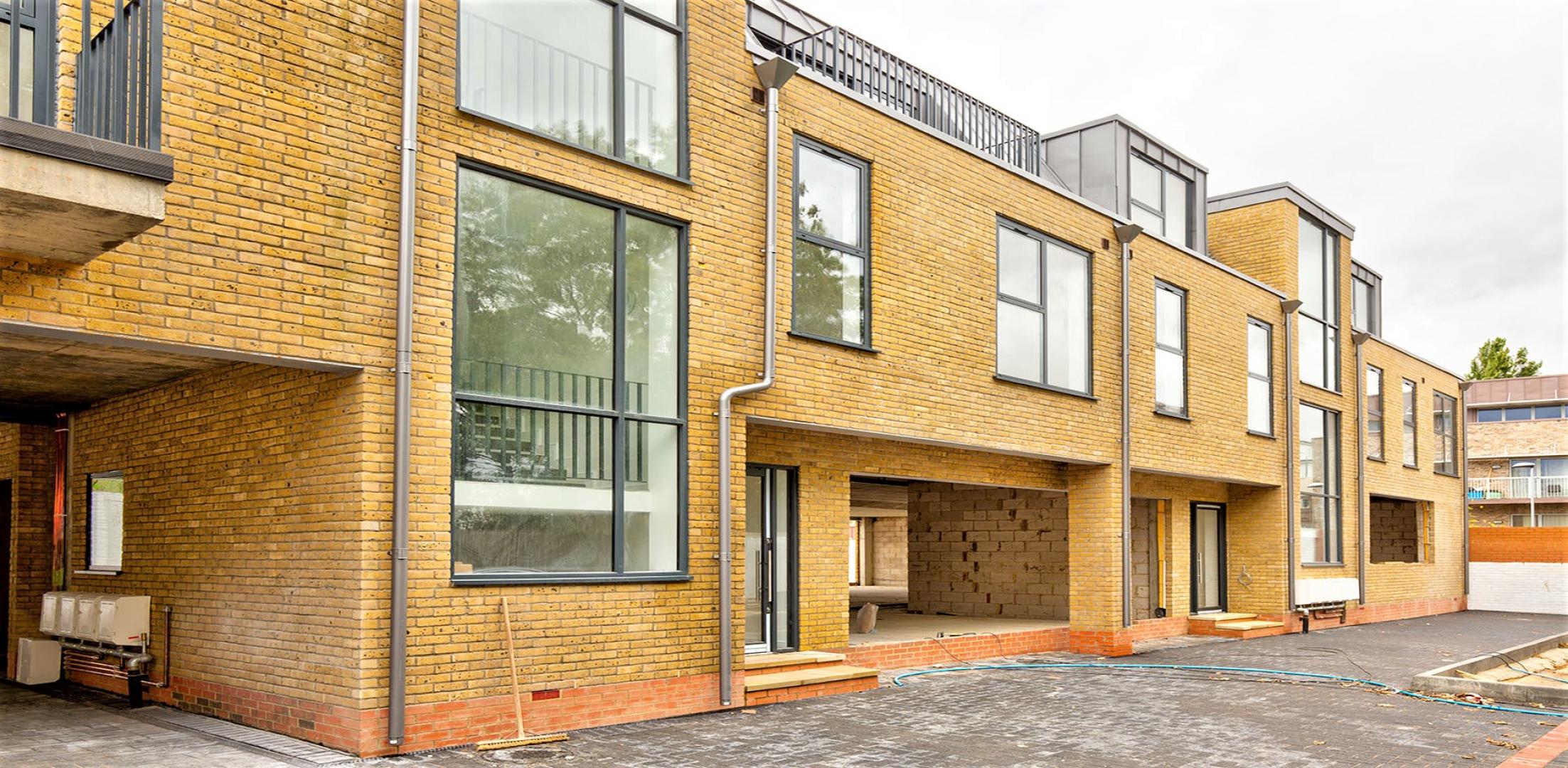 			2 Bedroom, 1 bath, 1 reception Apartment			 Oxgate Farm Works, CRICKLEWOOD